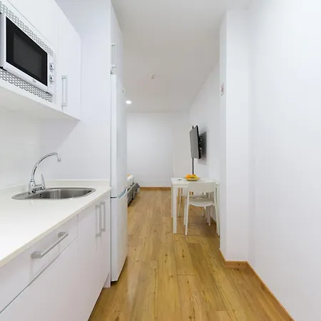 Apartment By Canteras Beach, Palmas